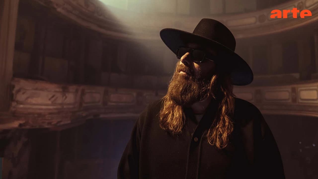 Sébastien Tellier at the Mirecourt Theater Passengers